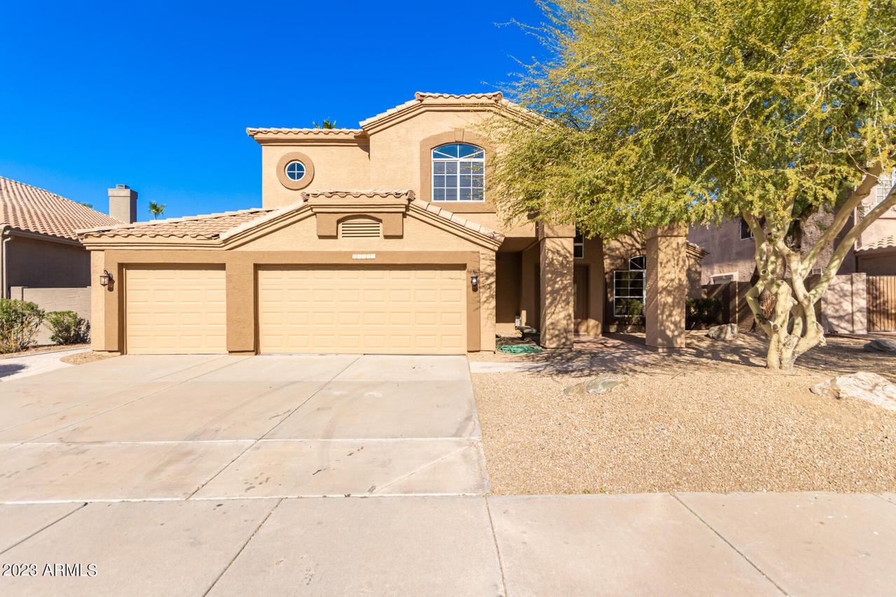 16032 S 1st St., Phoenix, AZ 85048