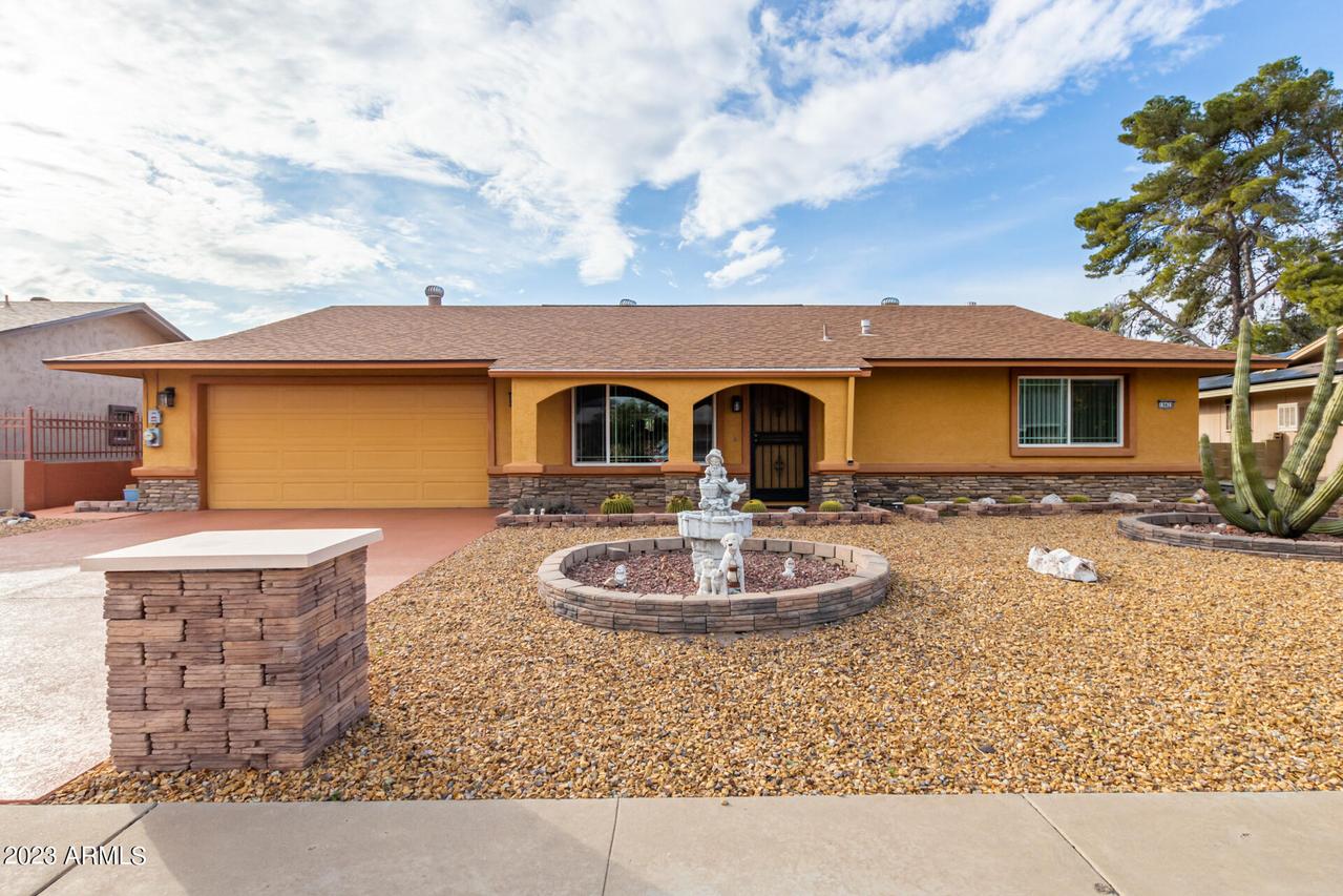 19428 N Signal Butte Cir., Sun City, AZ 85373