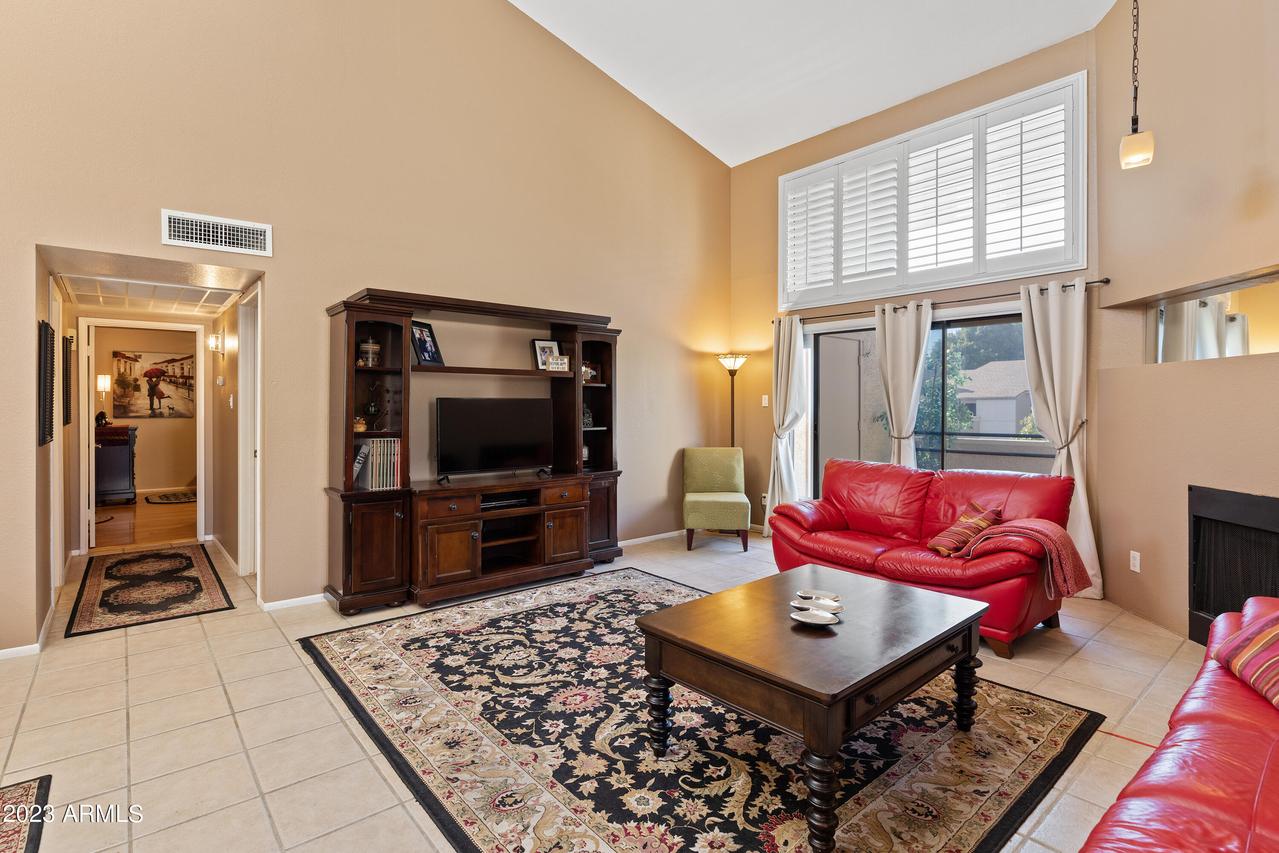 7950 E Starlight Way #216, Scottsdale, AZ 85250