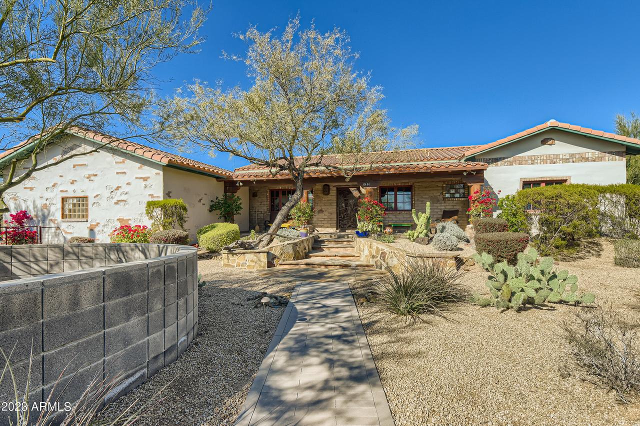 6444 E Lonesome Tr., Cave Creek, AZ 85331