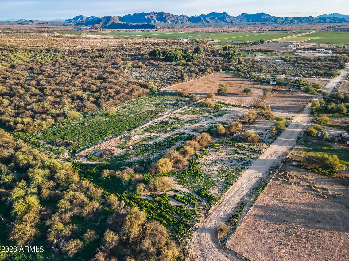 33300 W Teepee Rd. #18, Arlington, AZ 85322