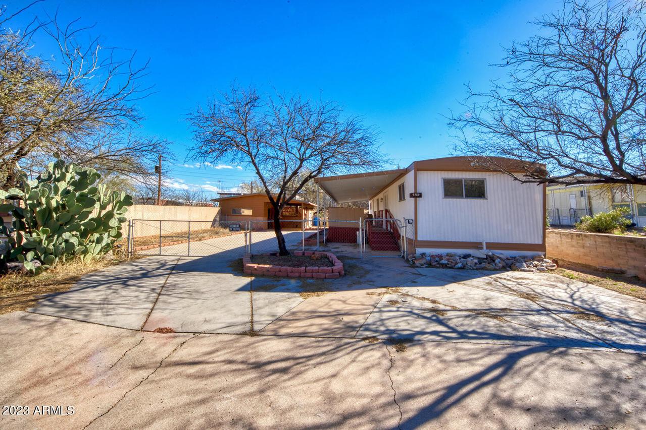 482 E Hillcrest Dr., Benson, AZ 85602