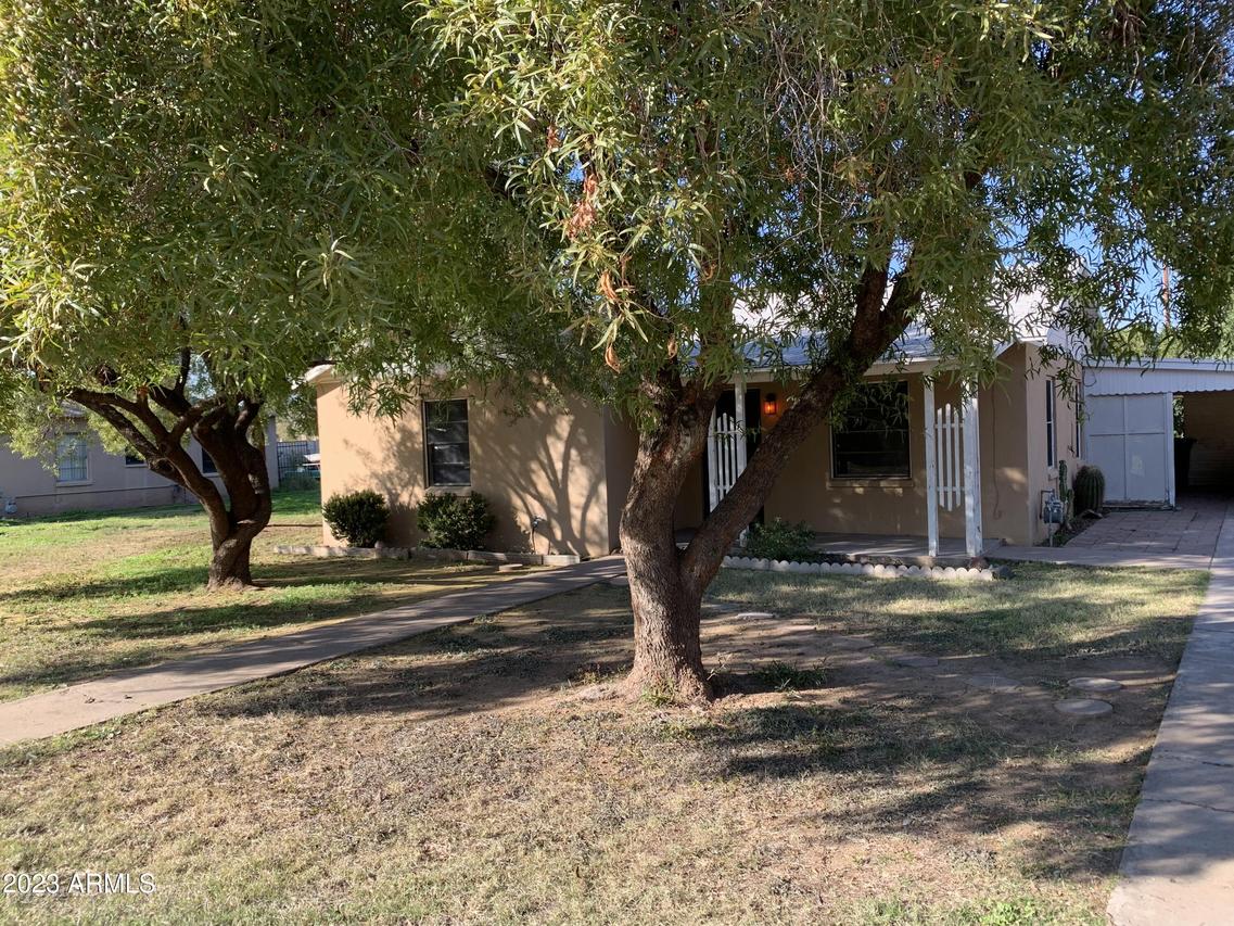 738 W 4th Pl., Mesa, AZ 85201