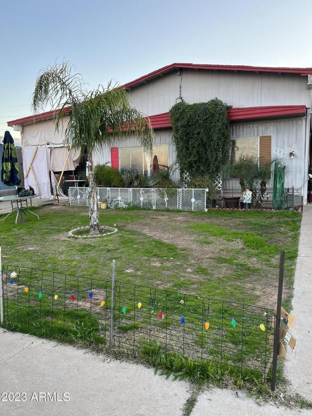 336 S Winterhaven St., Mesa, AZ 85204