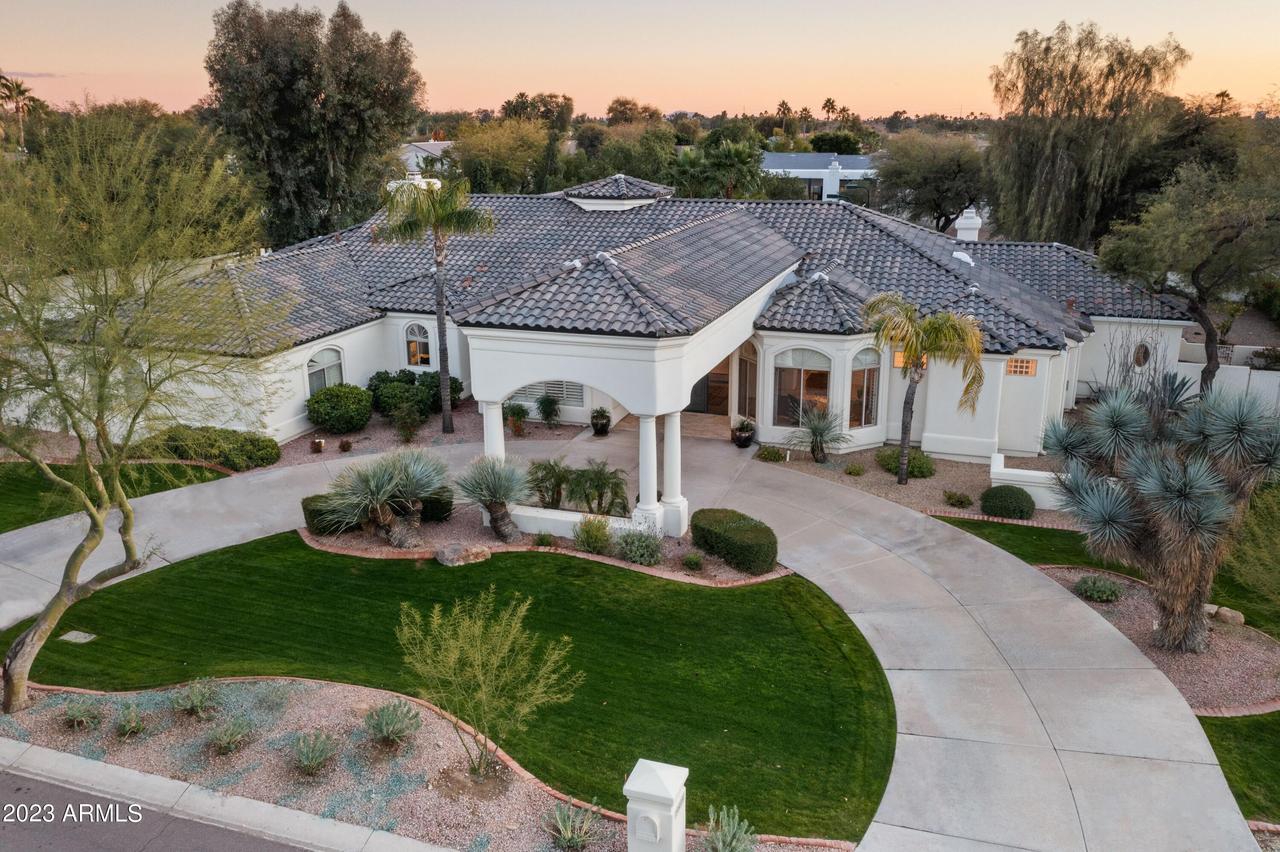 10409 E Laurel Ln., Scottsdale, AZ 85259