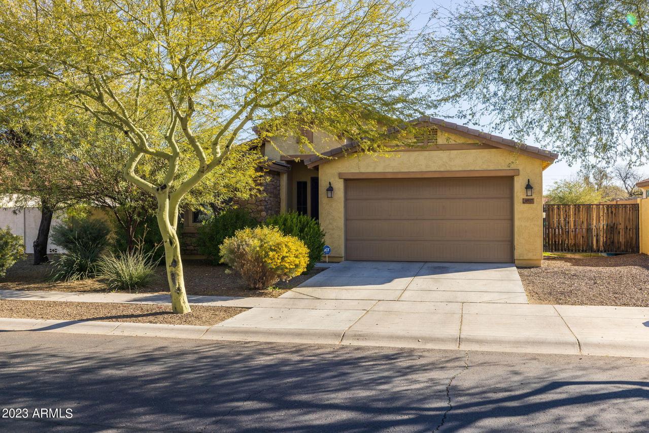 6917 S 19th Ln., Phoenix, AZ 85041