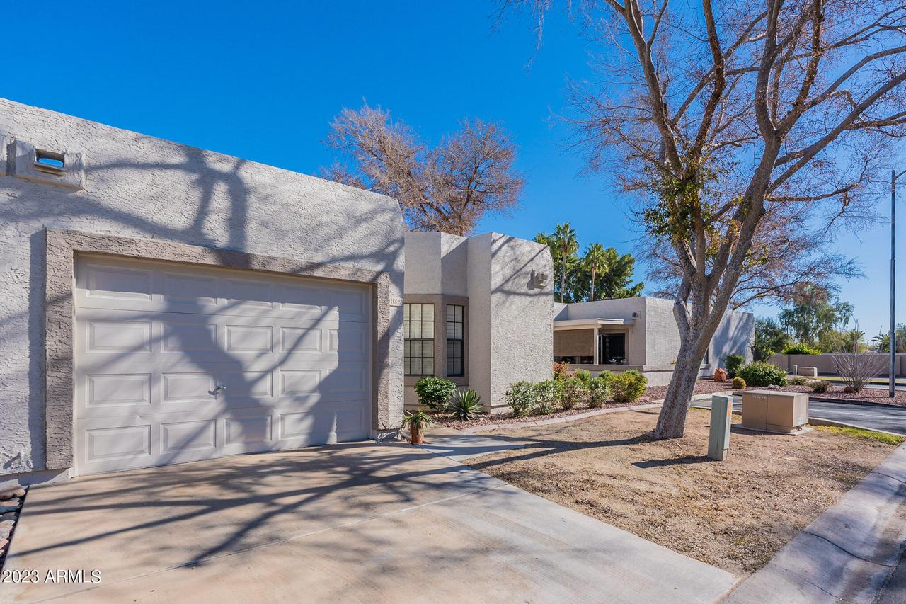 18627 N 93rd Dr., Peoria, AZ 85382