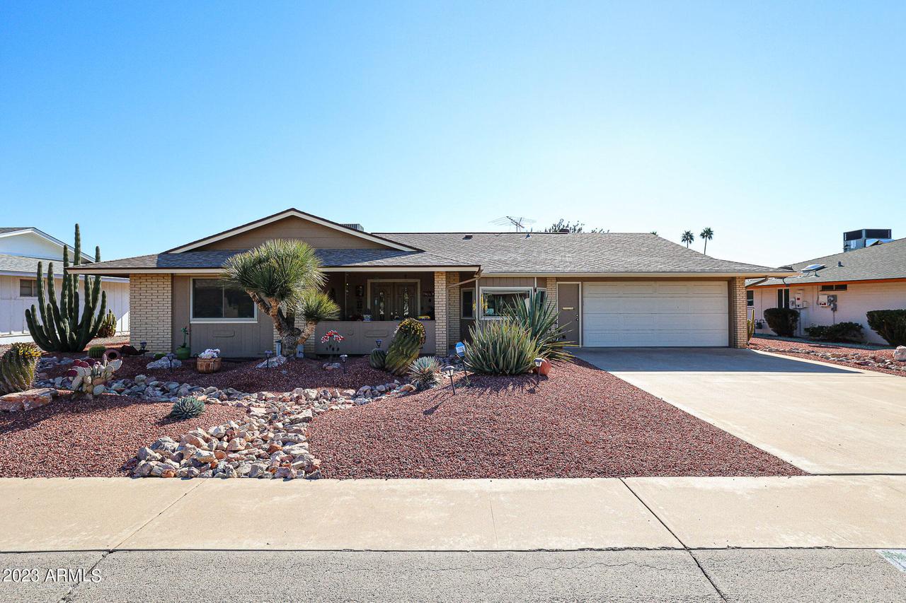 13805 N Tan Tara Dr., Sun City, AZ 85351