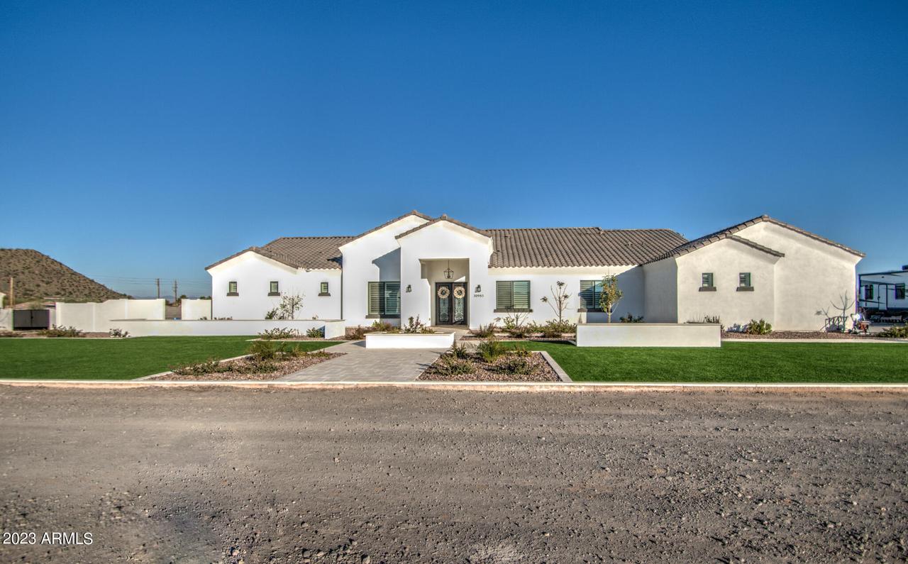 30985 N Contemporary Ln., Queen Creek, AZ 85144
