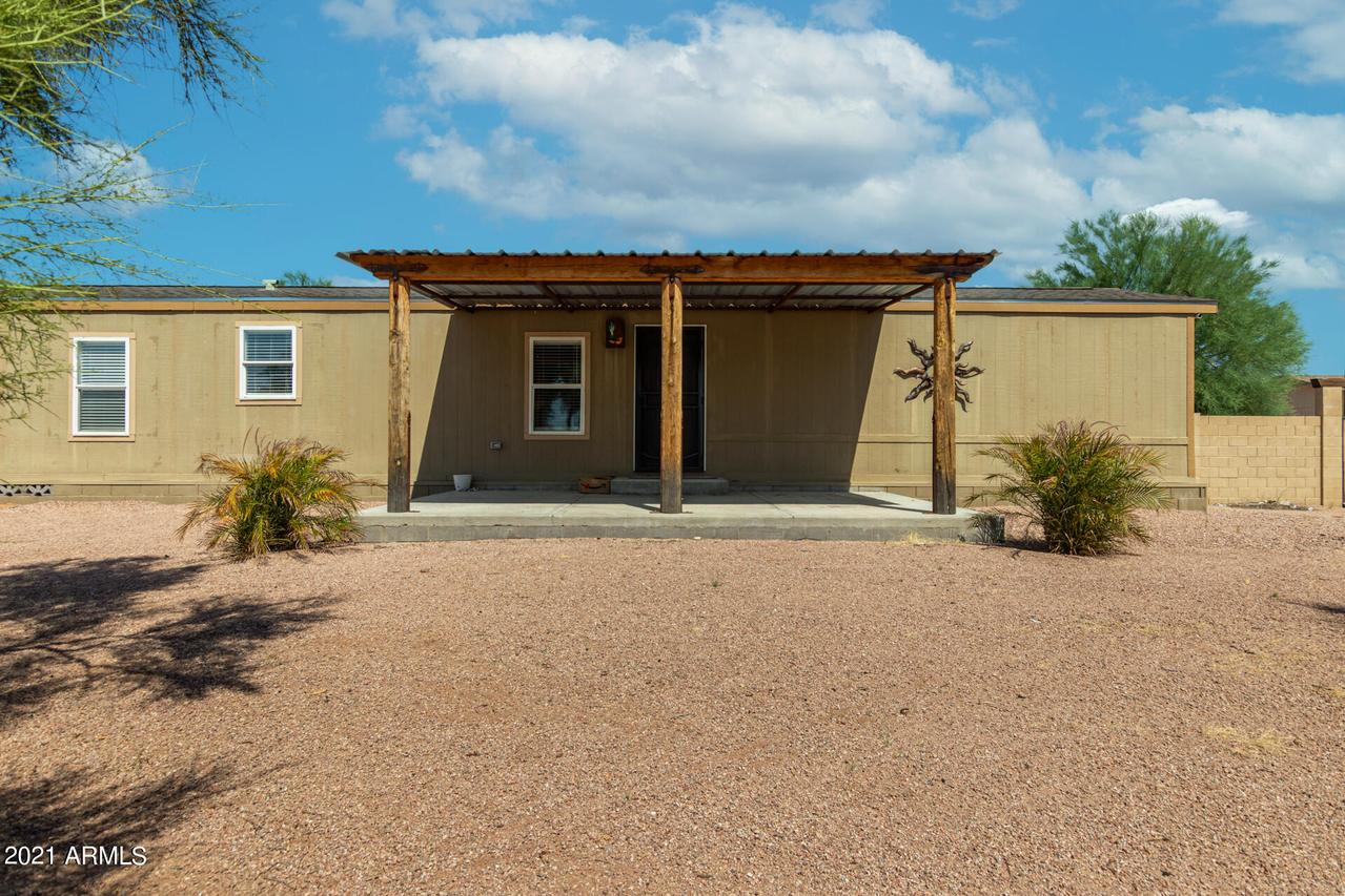 2960 W Tepee St., Apache Junction, AZ 85120