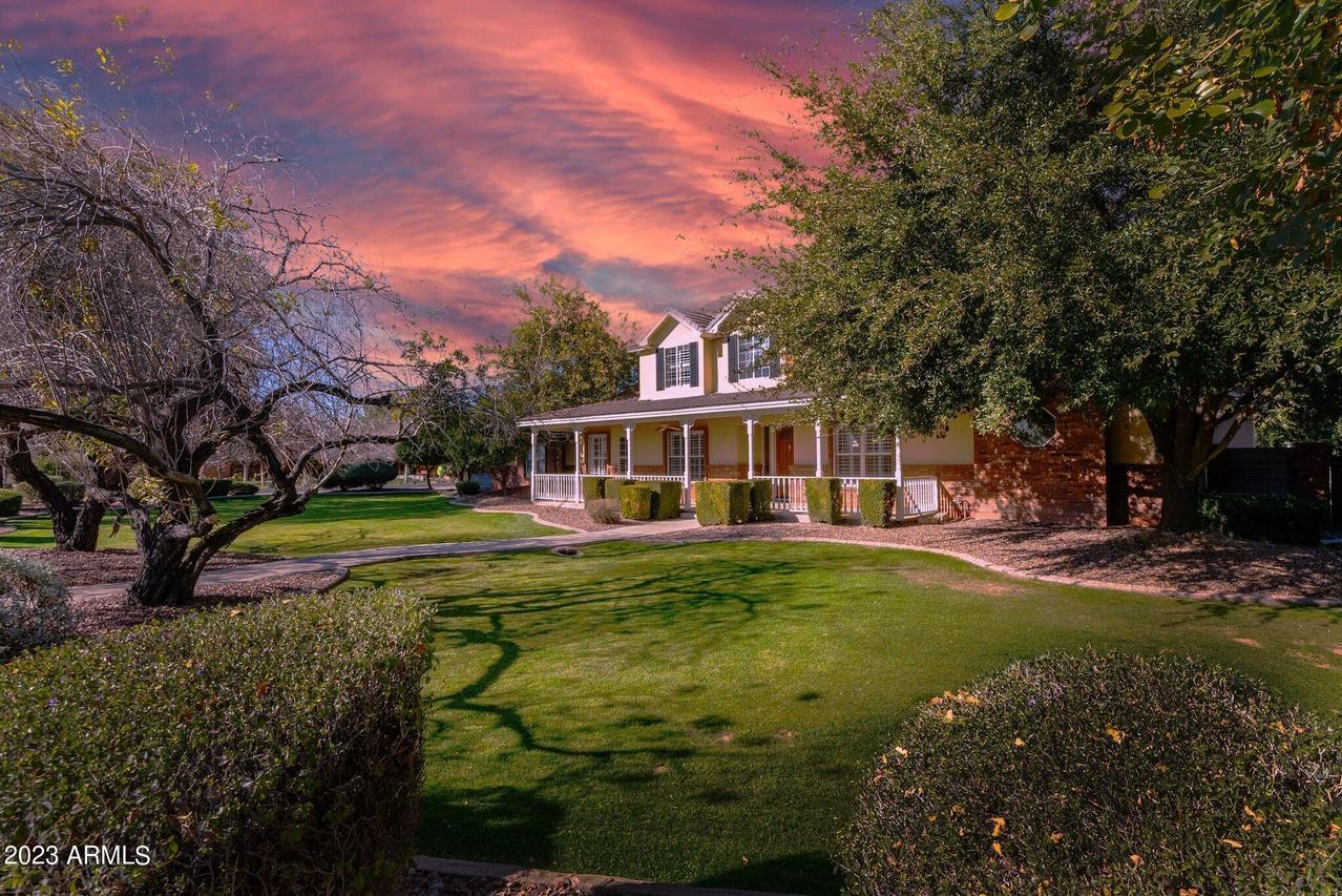 3820 E Oasis Cir., Mesa, AZ 85215