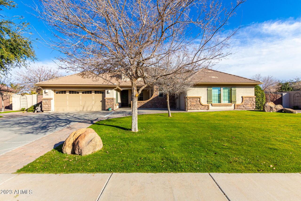 576 E Beauchamp Dr., Gilbert, AZ 85297