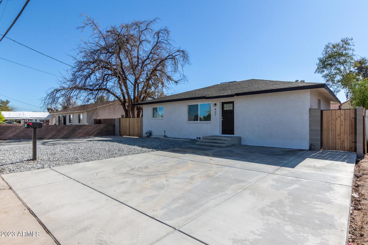 427 E Crescent Ave., Mesa, AZ 85204