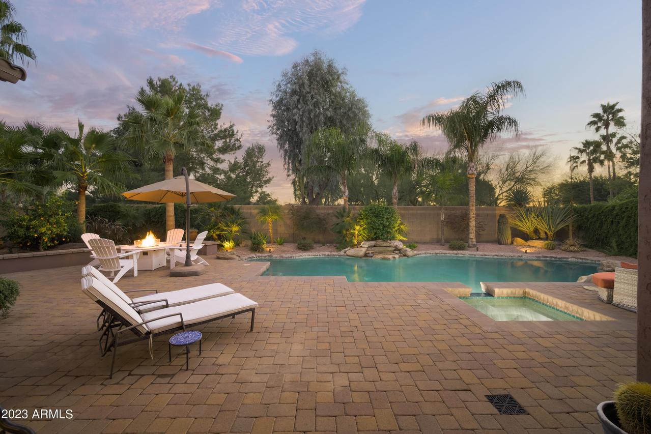 5011 E Bluefield Ave., Scottsdale, AZ 85254