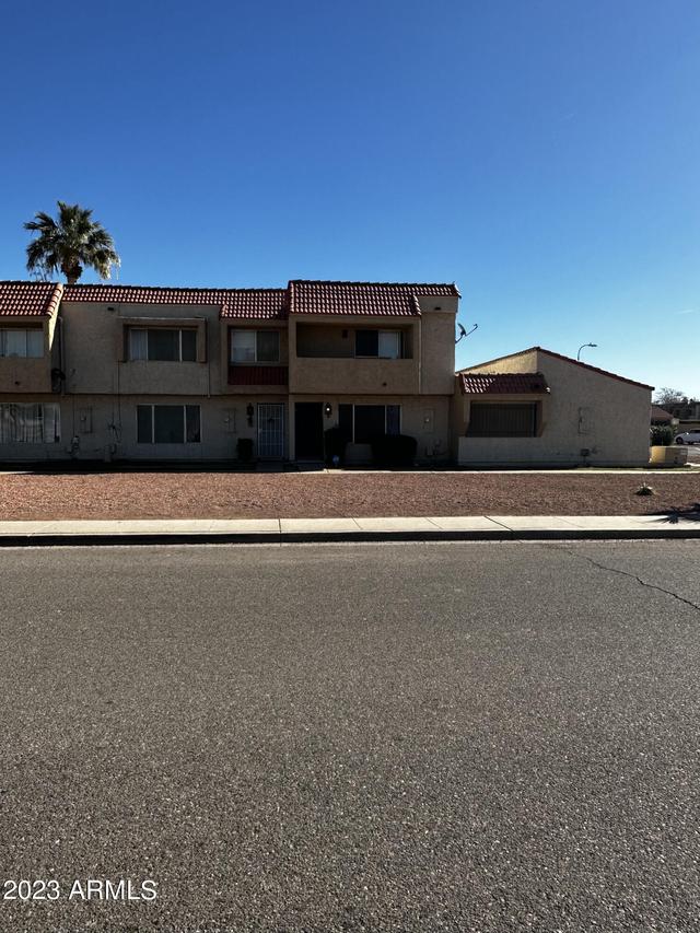 6345 N 49th Ave., Glendale, AZ 85301