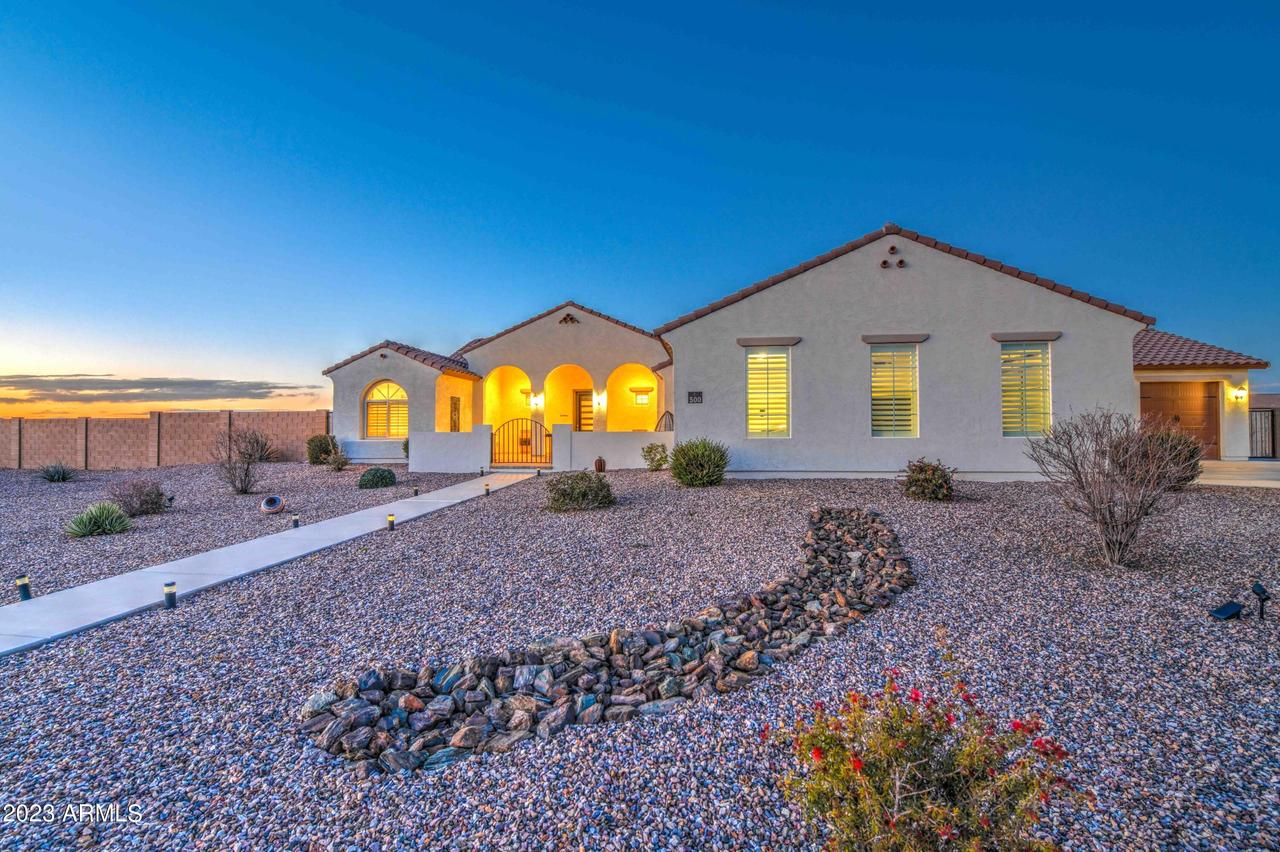 500 W Paoli St., San Tan Valley, AZ 85143