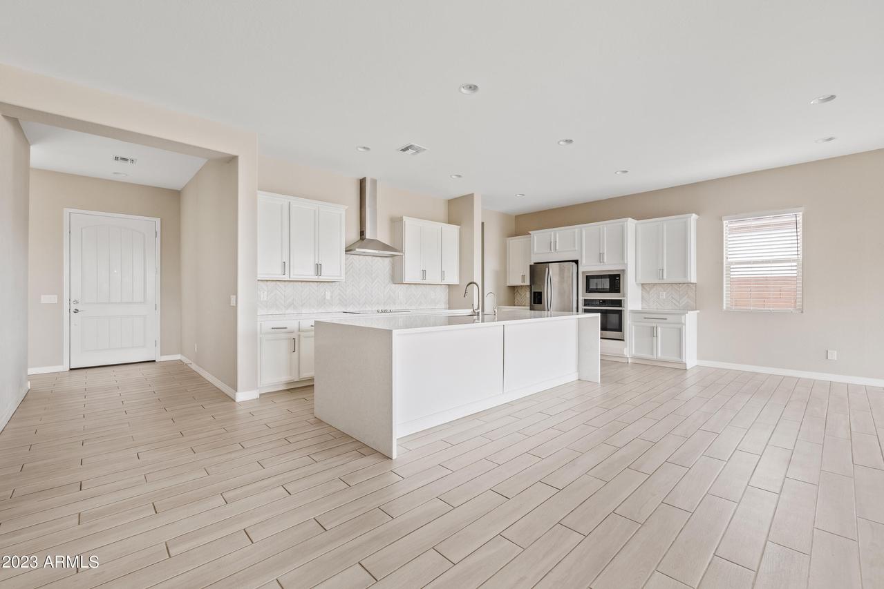 18961 S 211th Way, Queen Creek, AZ 85142