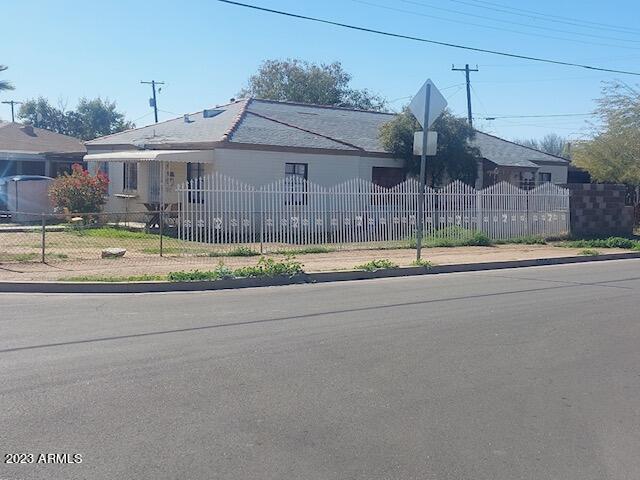 2022 N 24th Pl., Phoenix, AZ 85008