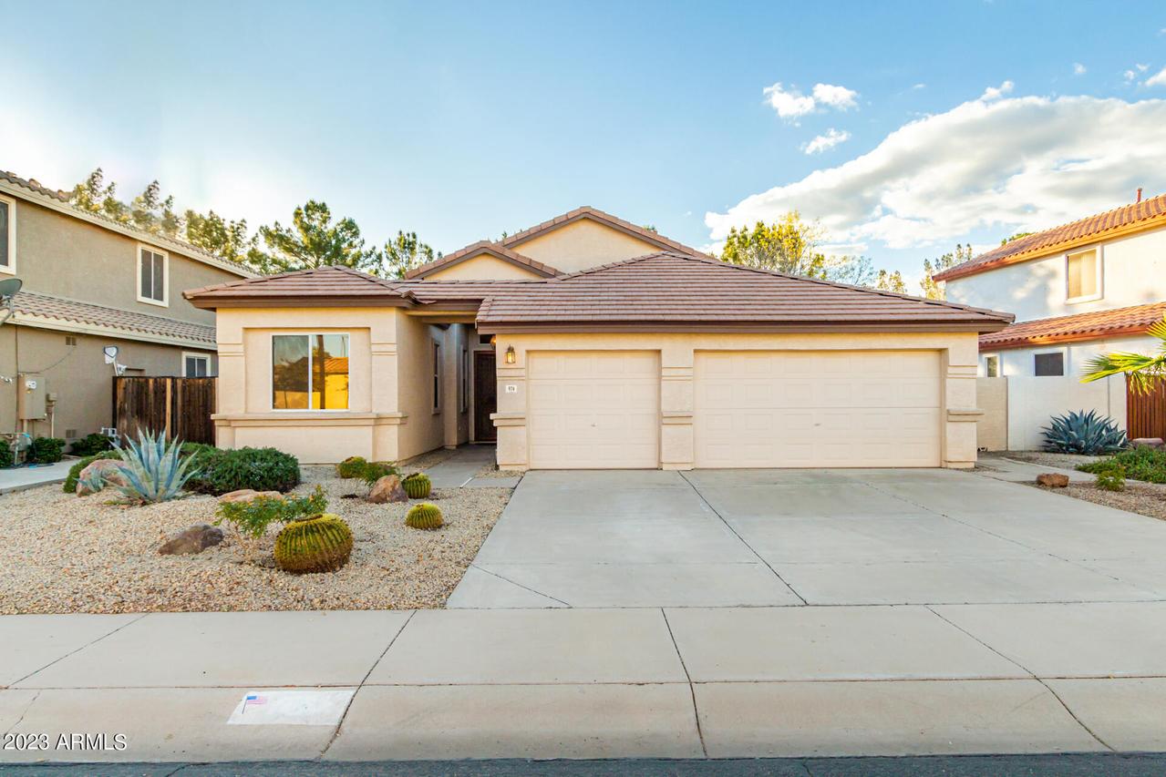 974 S Parkcrest St., Gilbert, AZ 85296