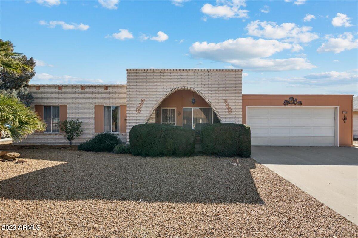 9409 W Indian Hills Dr., Sun City, AZ 85351