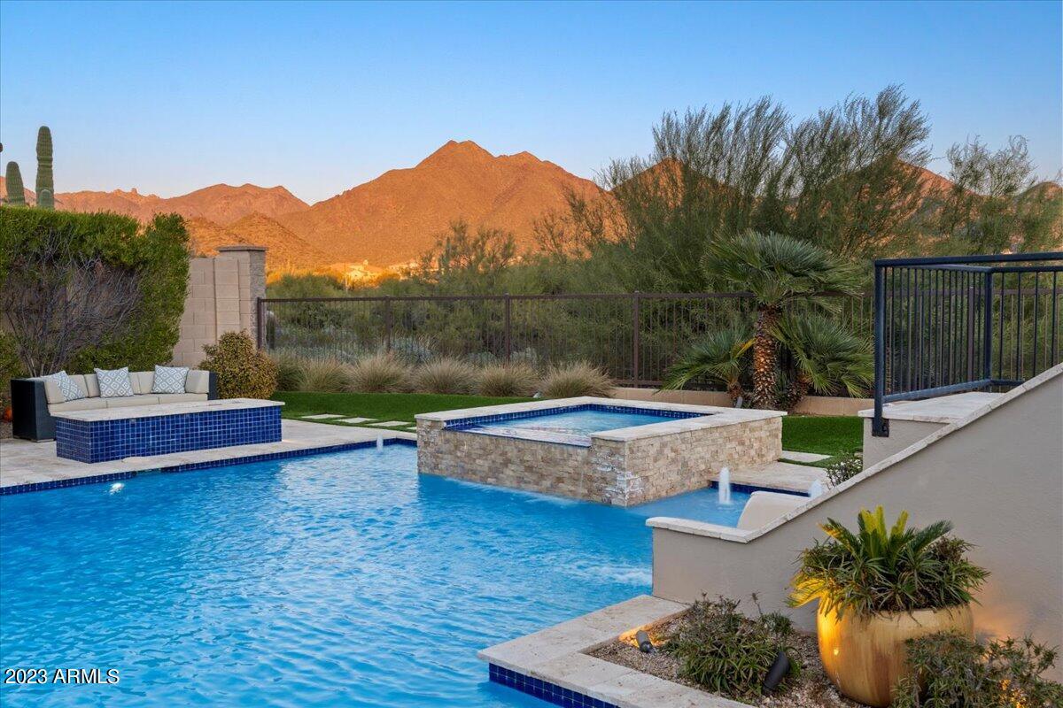 18017 N 99th St., Scottsdale, AZ 85255