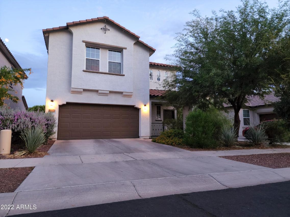 815 E Harwell Rd., Phoenix, AZ 85042