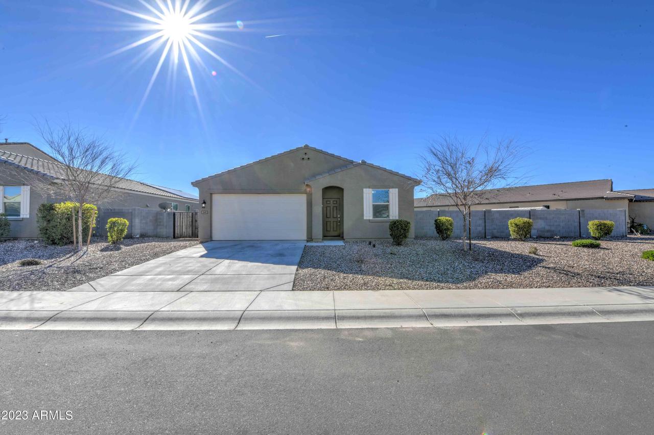 649 W Tallula Tr., San Tan Valley, AZ 85140