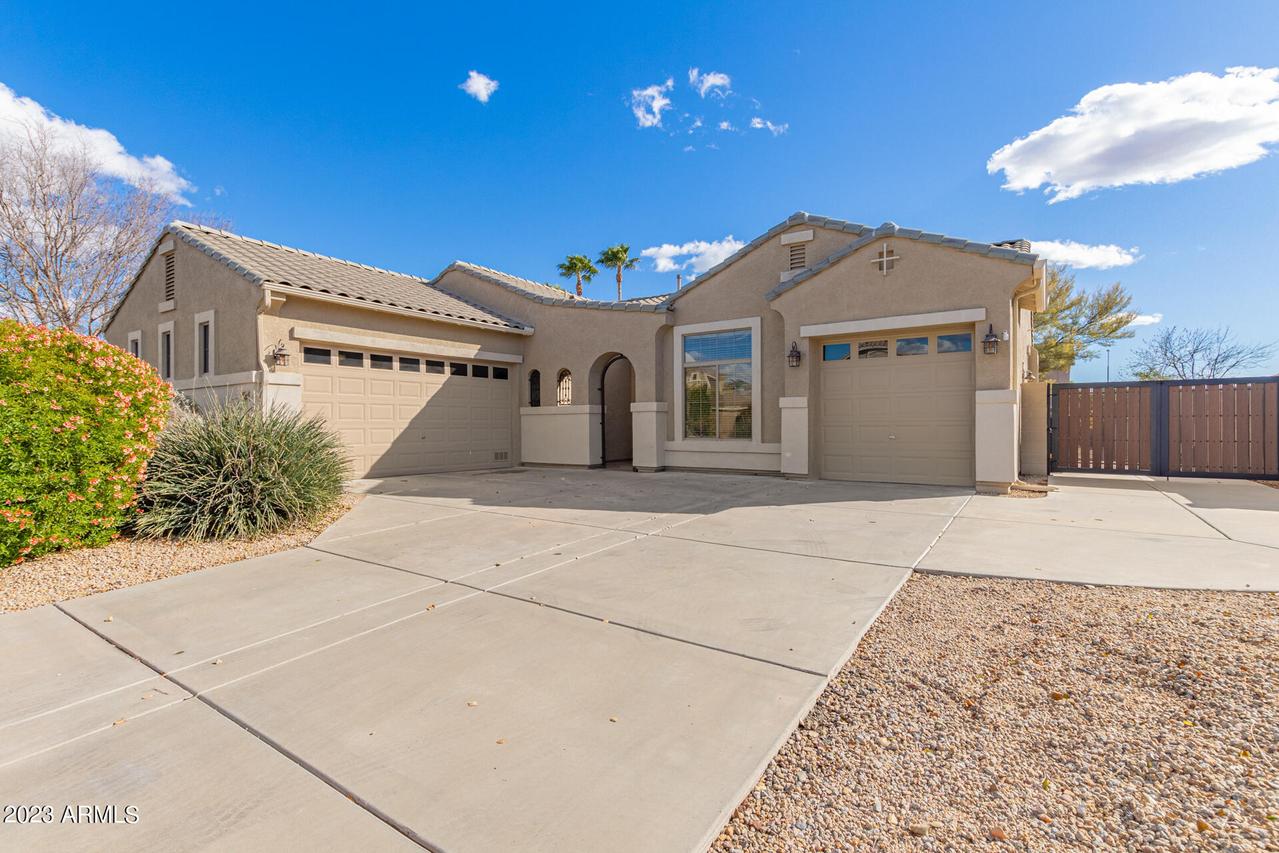 765 E Blue Ridge Way, Chandler, AZ 85249