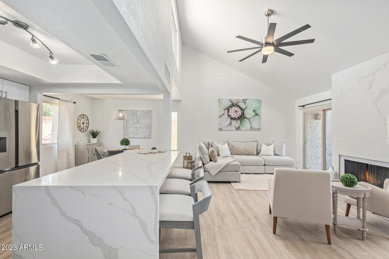 7405 N Via Camello Del Norte St. #136, Scottsdale, AZ 85258
