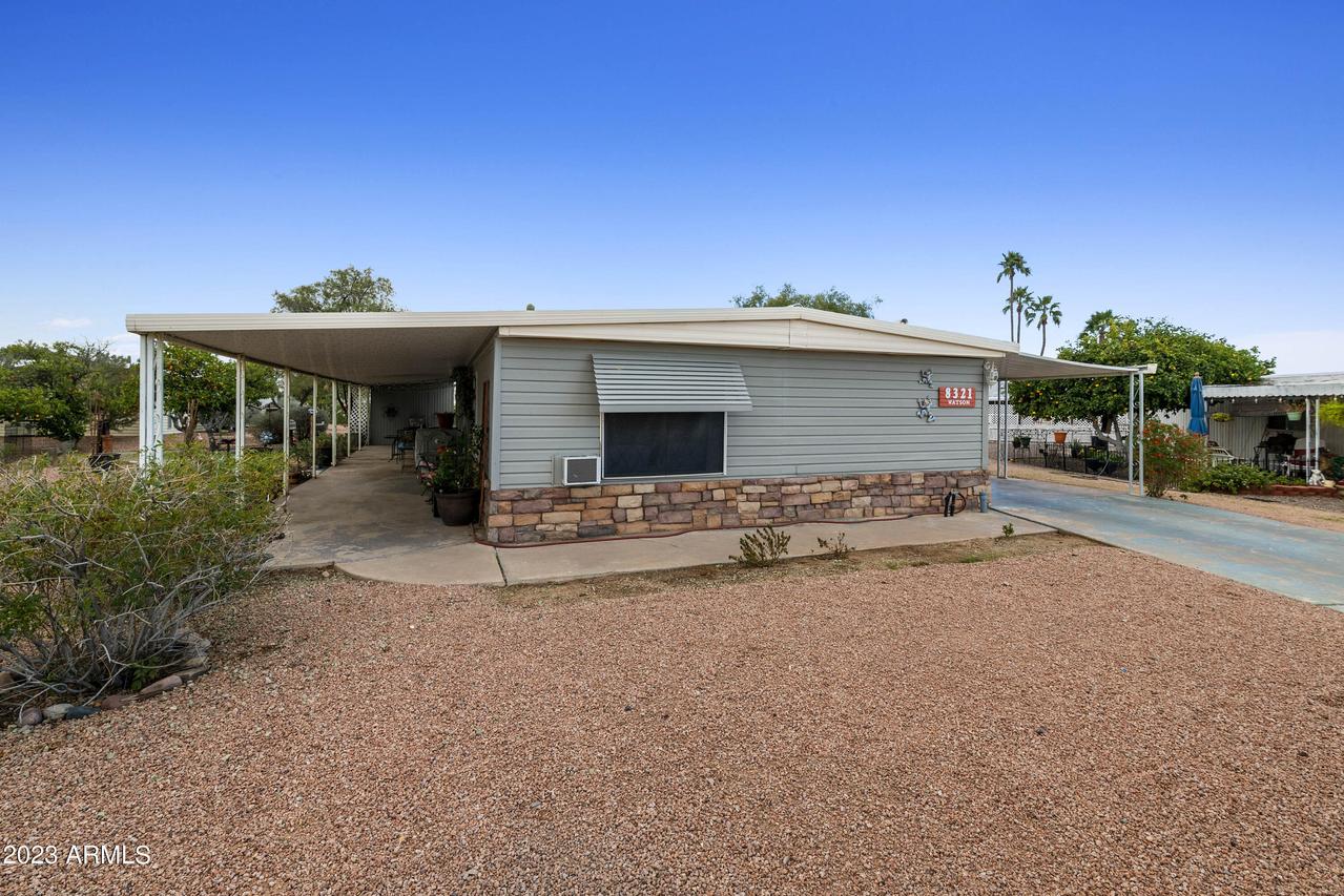 8321 E Dutchman Dr., Mesa, AZ 85208