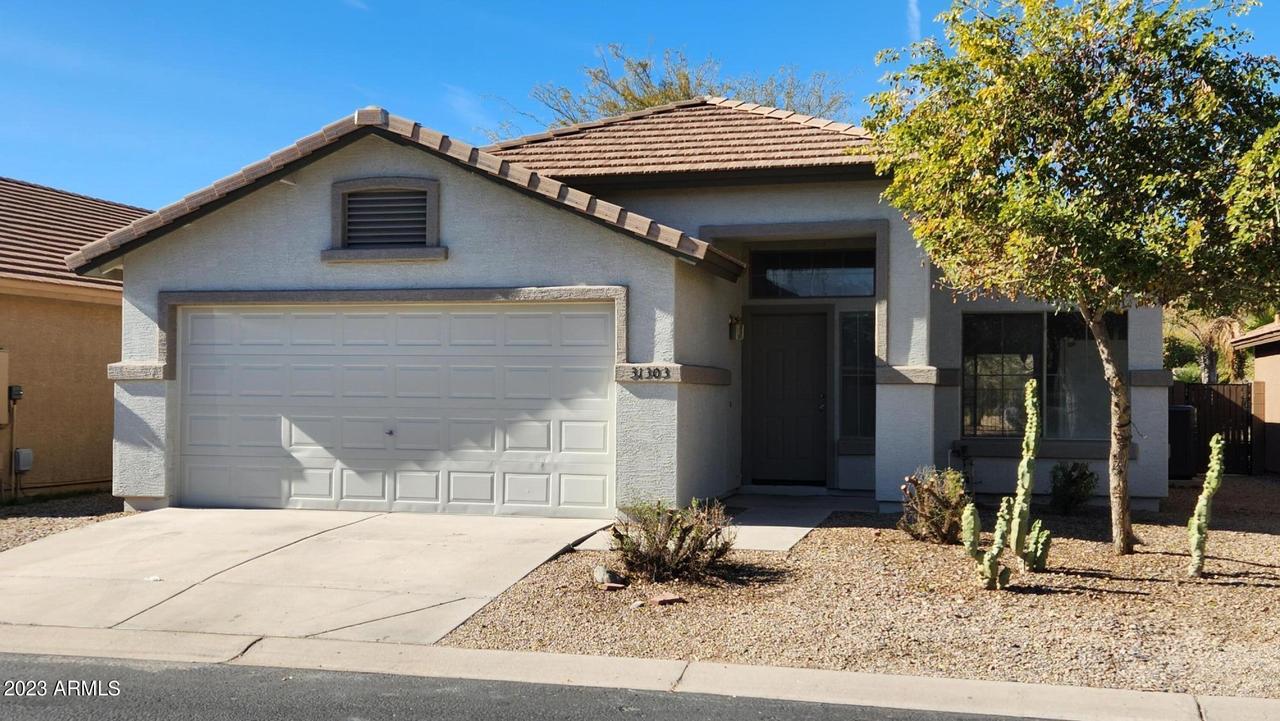 31303 N Claridge Cir., San Tan Valley, AZ 85143