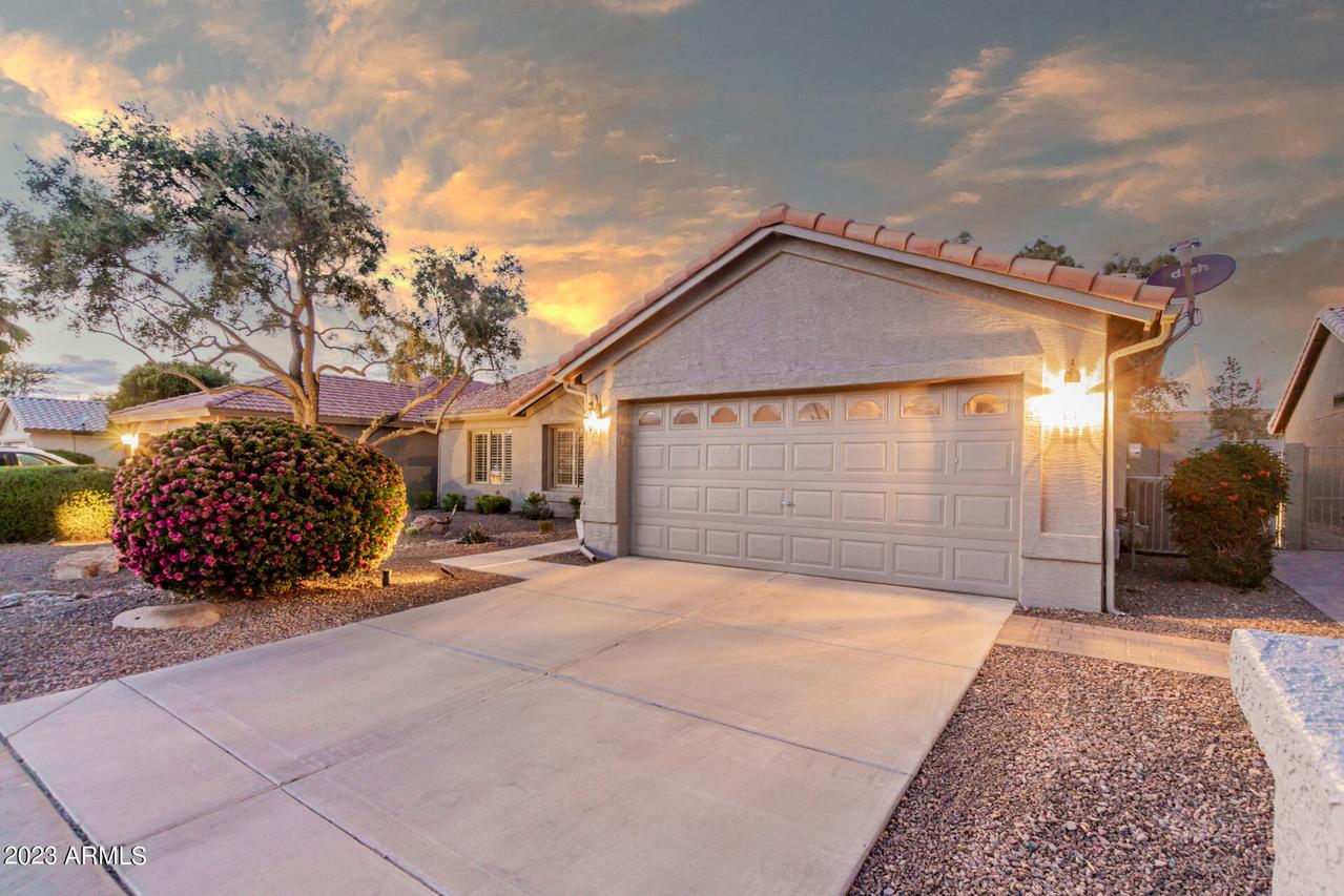 8916 E Copper Dr., Sun Lakes, AZ 85248