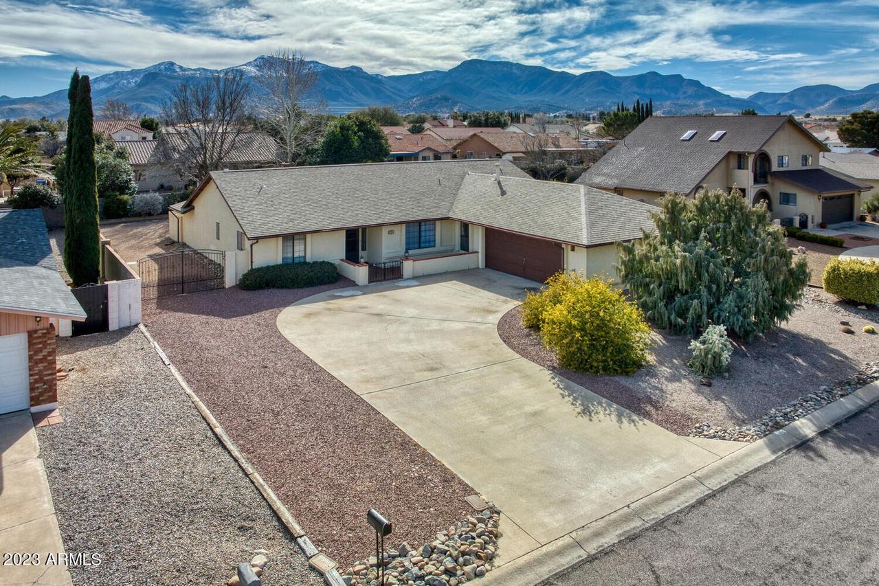 3410 Snead Dr., Sierra Vista, AZ 85650