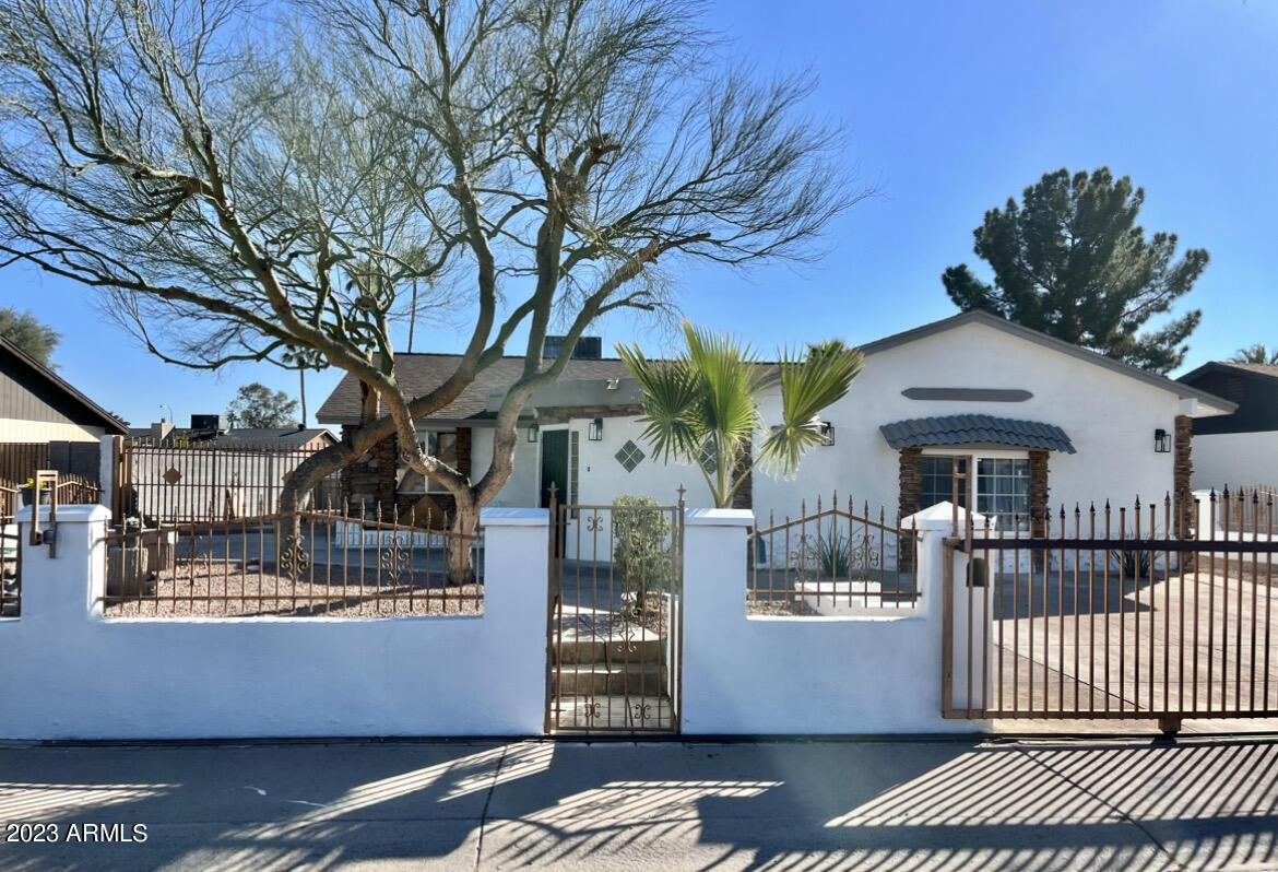 1299 W El Alba Way, Chandler, AZ 85224