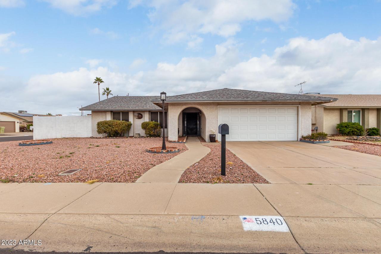 5840 W Angela Dr., Glendale, AZ 85308