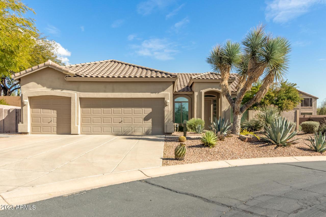 2847 N Rowen Cir., Mesa, AZ 85207