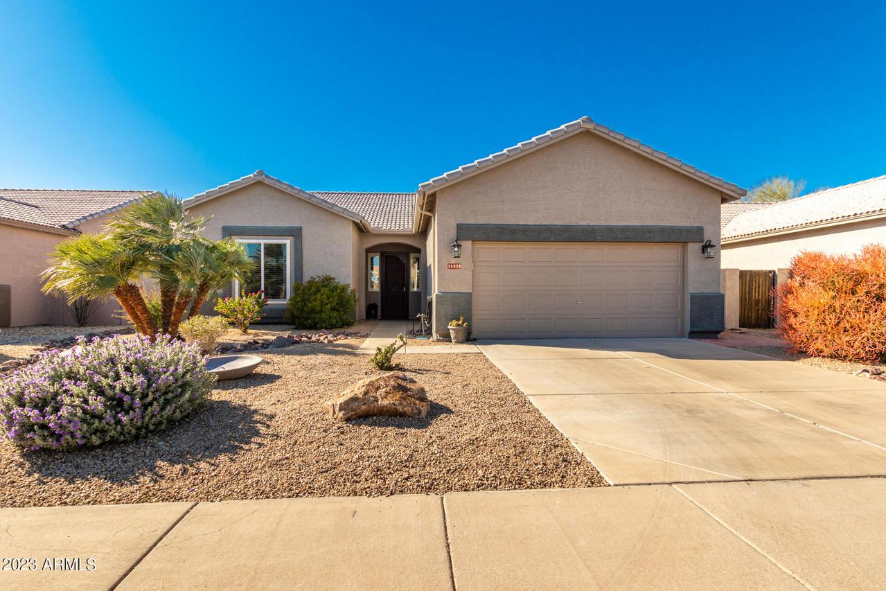 15810 N 137th Ave., Surprise, AZ 85374