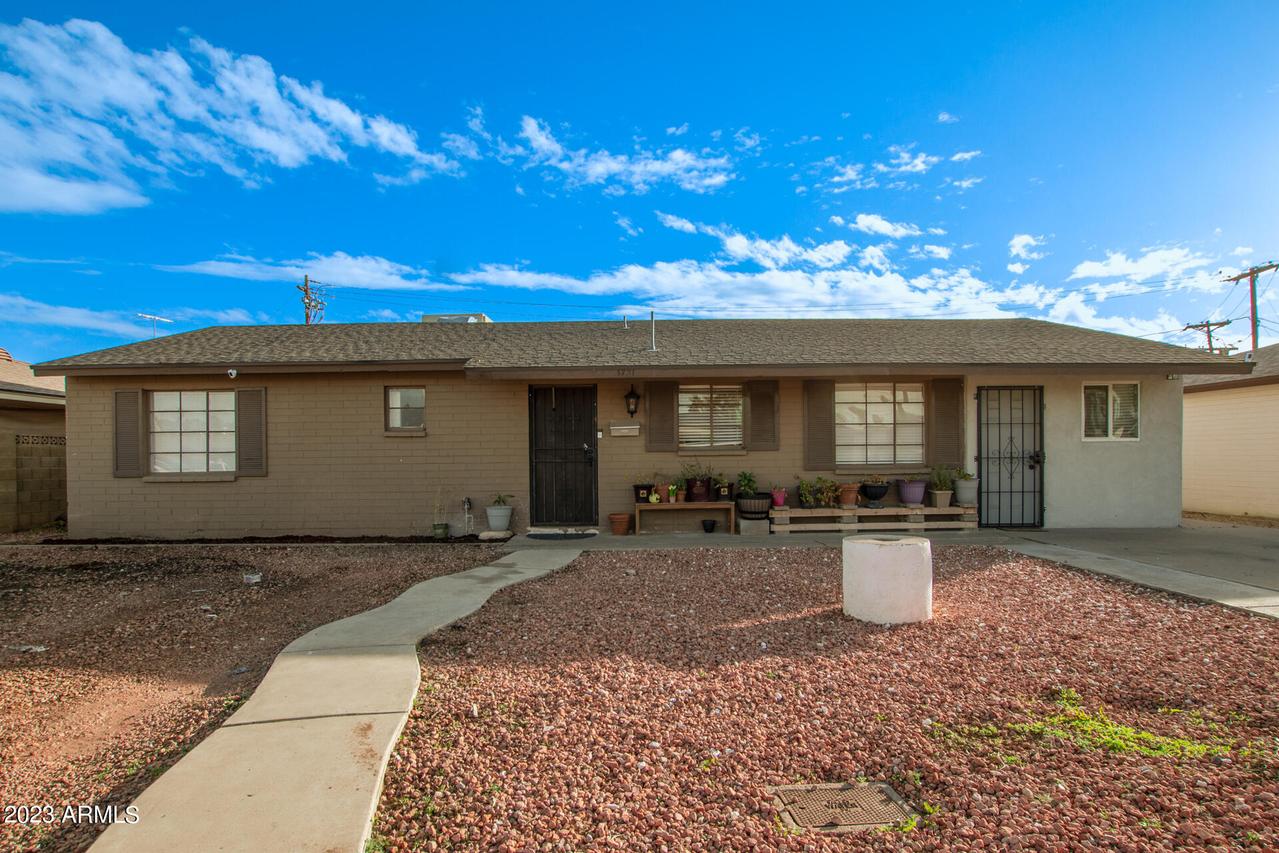 3721 W Palo Verde Dr., Phoenix, AZ 85019