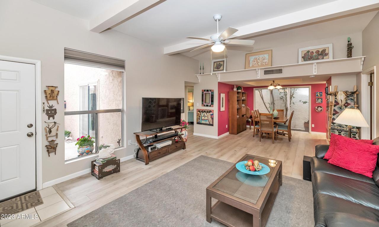 1043 E Northern Ave., Phoenix, AZ 85020