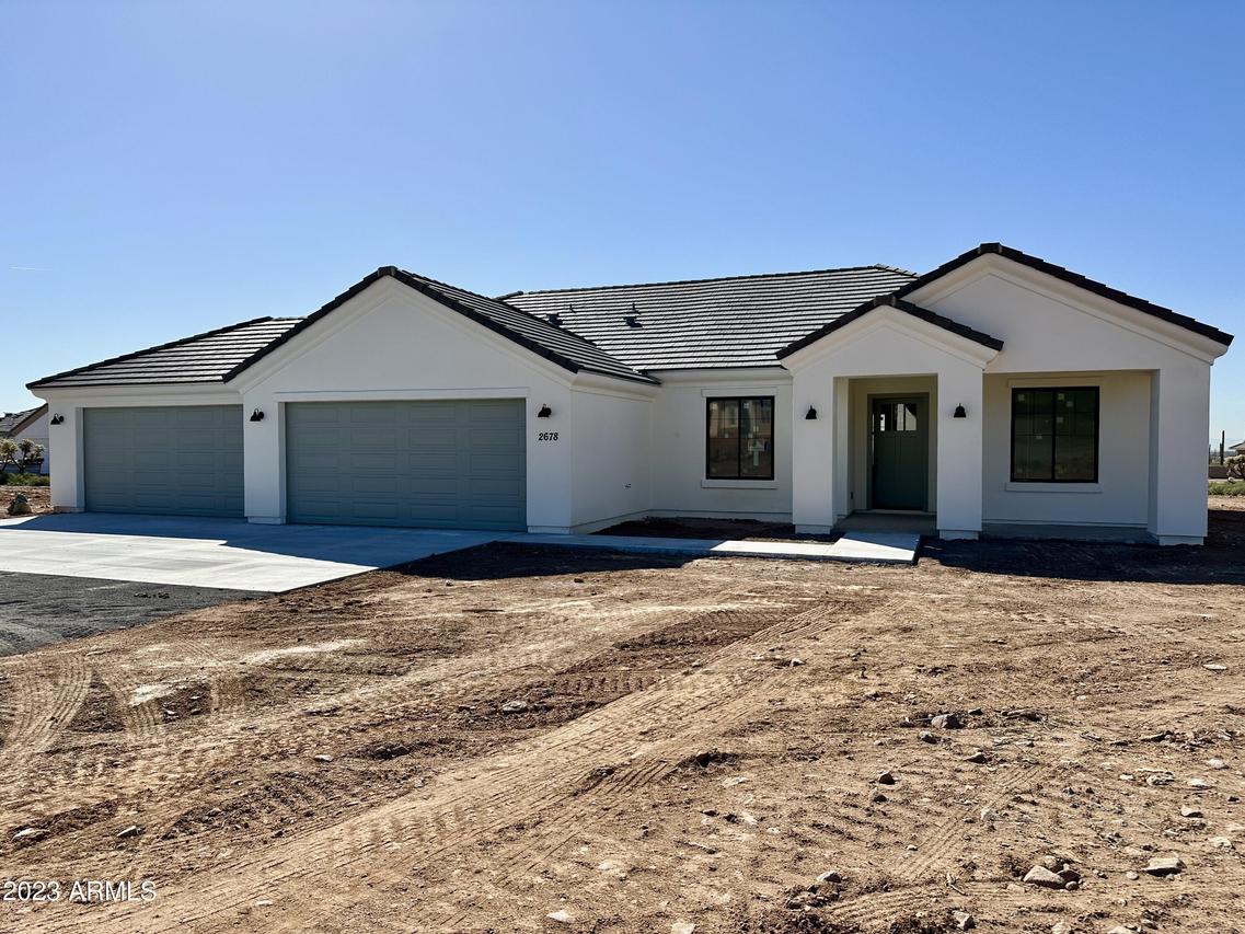 2678 S Baker Dr., Apache Junction, AZ 85119