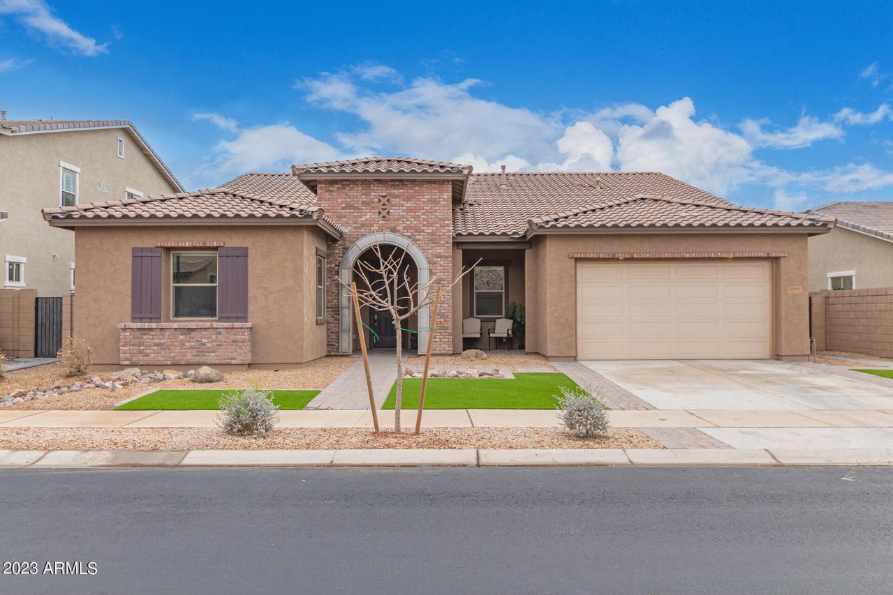22711 E Desert Hills Dr., Queen Creek, AZ 85142