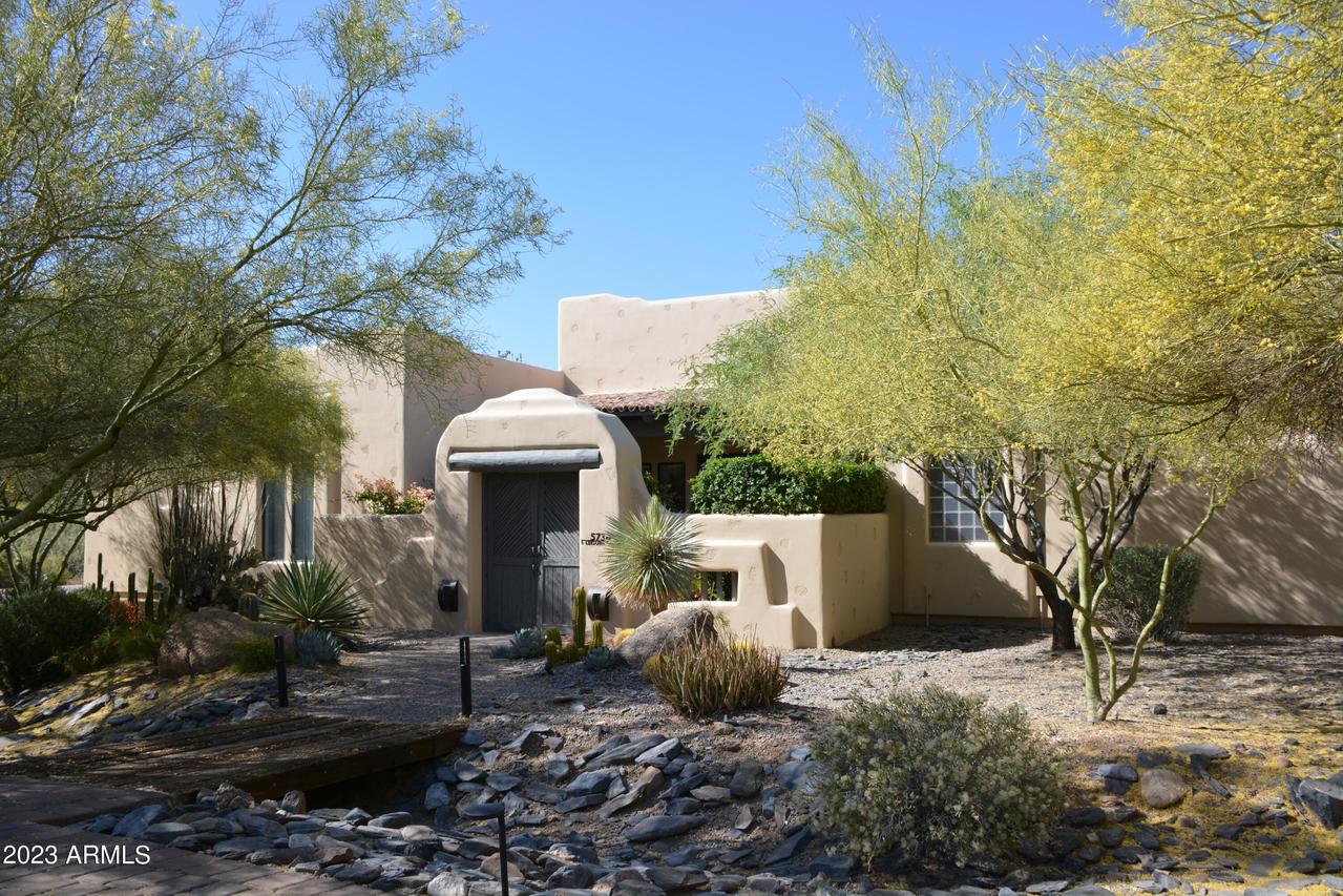 5738 E Leisure Ln., Cave Creek, AZ 85331