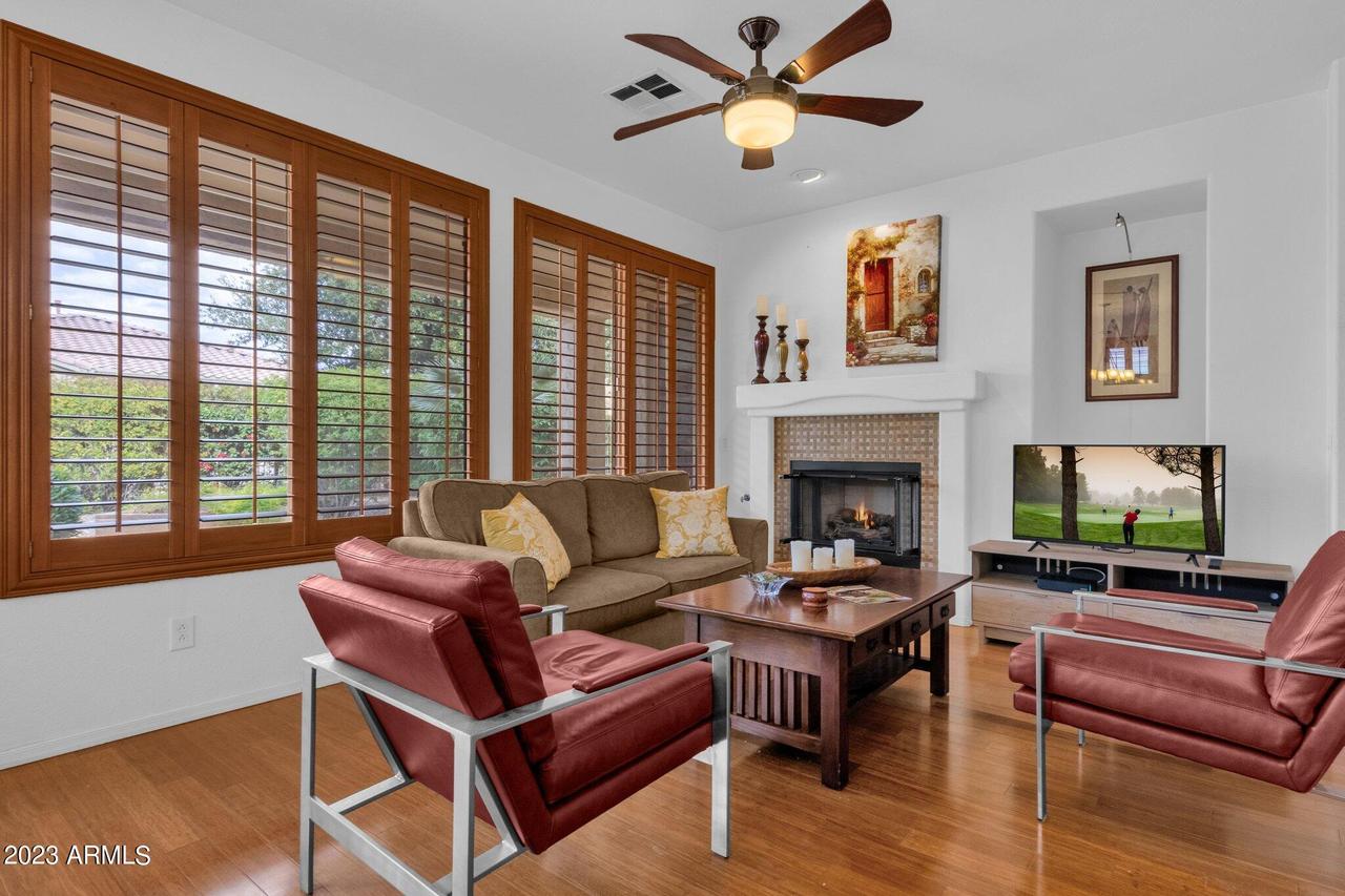 4560 E Narrowleaf Dr., Gilbert, AZ 85298