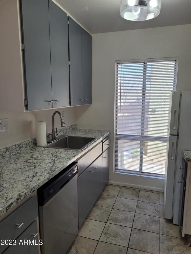 1701 W Tuckey Ln. #230, Phoenix, AZ 85015