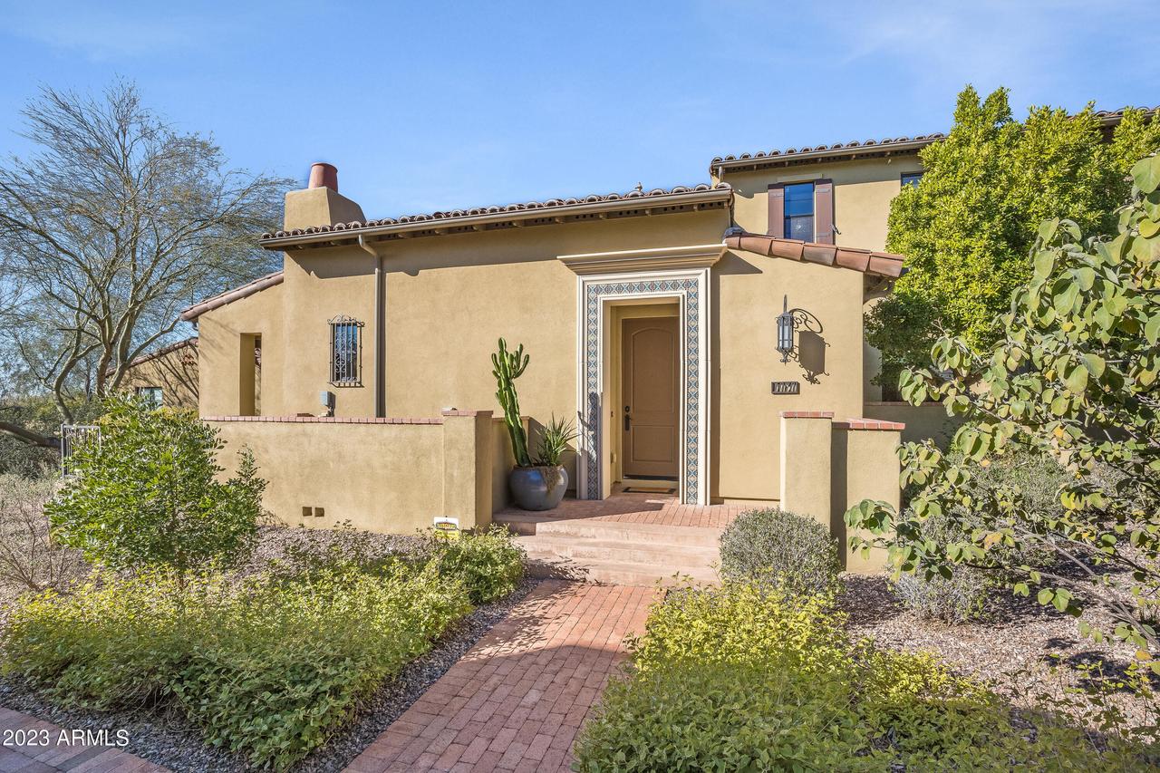 18650 N Thompson Peak Pkwy. #1070, Scottsdale, AZ 85255