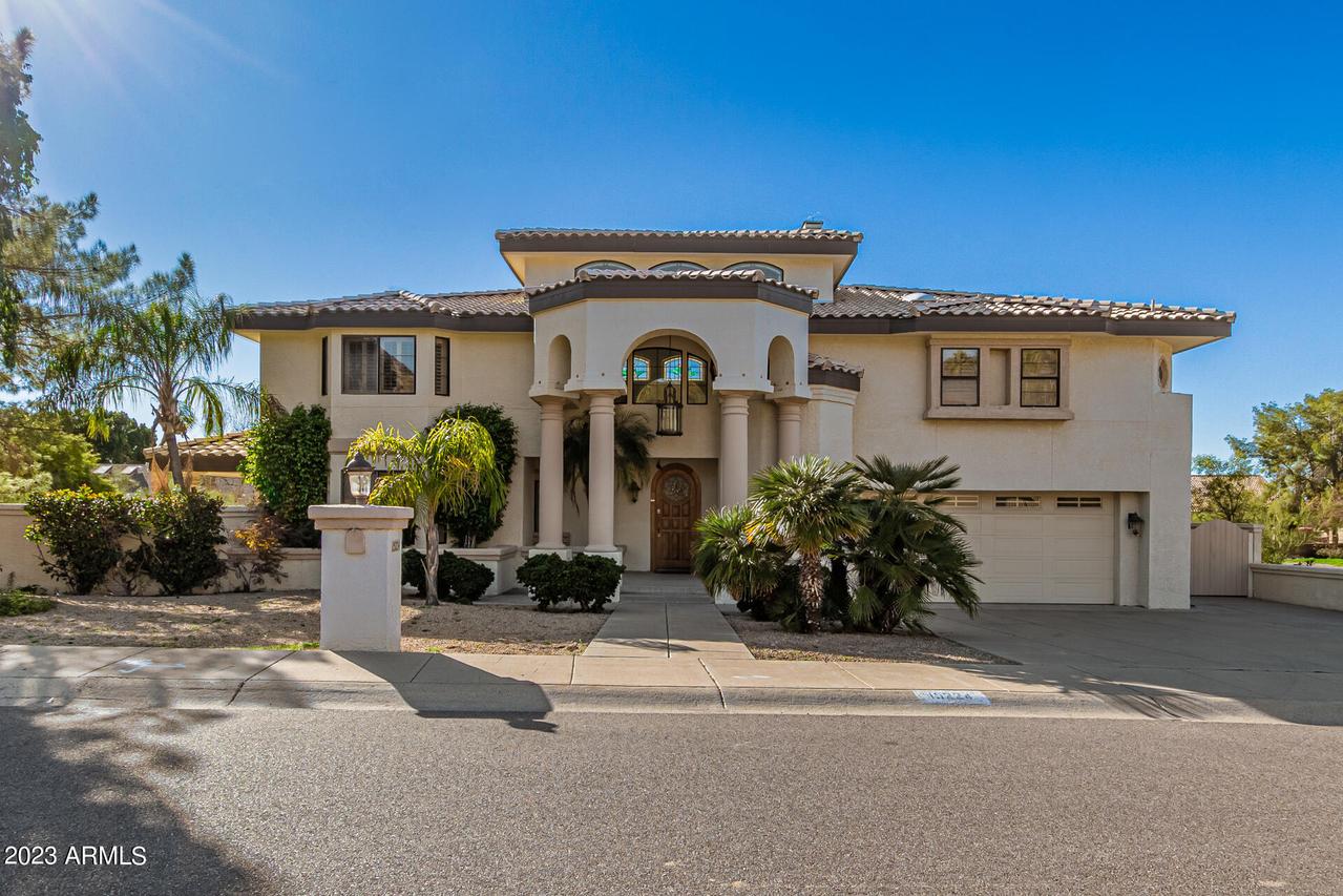15224 N 11th St., Phoenix, AZ 85022