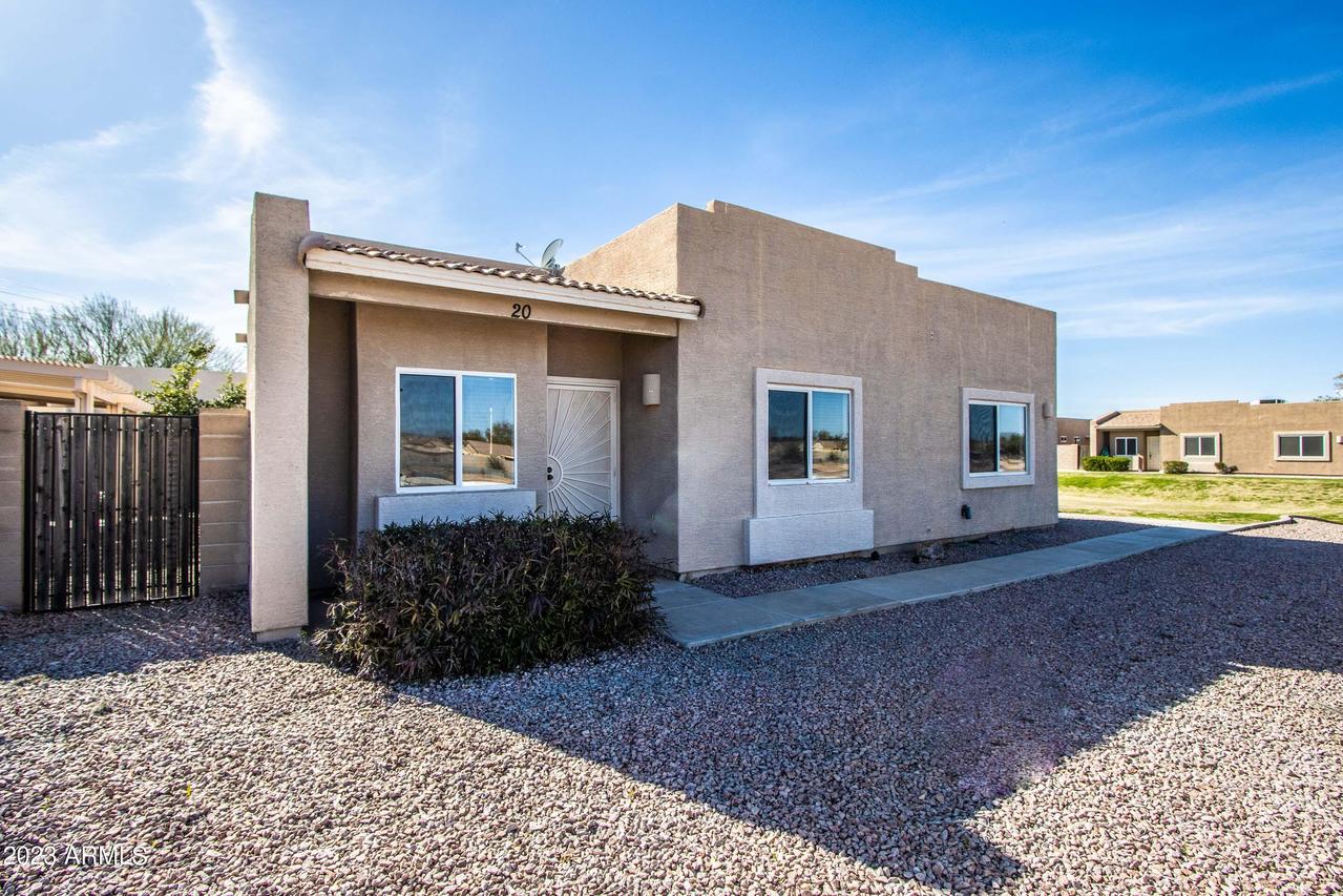 2300 E Magma Rd. #20, San Tan Valley, AZ 85143