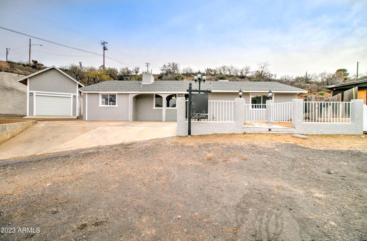 1106 E Lyndsay Dr., Globe, AZ 85501