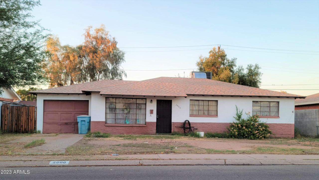 2906 W Rose Ln., Phoenix, AZ 85017