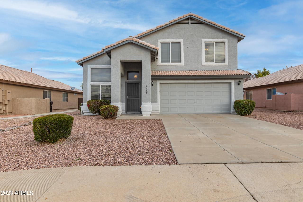 8630 W Echo Ln., Peoria, AZ 85345